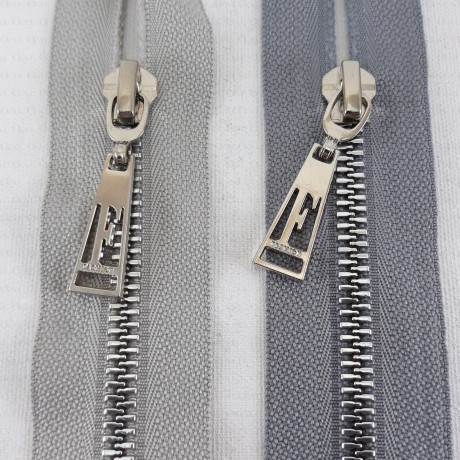 Decorative 60 cm separating zips 1923