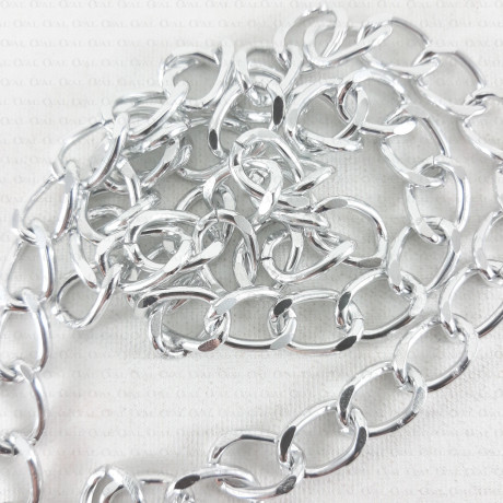 Necklace 15.5 gold, silver 2510