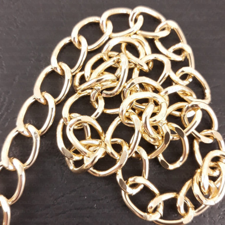 Necklace 15.5 gold, silver 2510