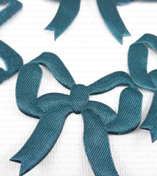 Embossed bow 40mm x 40mm / 1 or 100 pcs 262