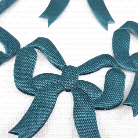 Embossed bow 40mm x 40mm / 1 or 100 pcs 262