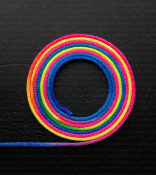 Sznurek atłasowy tęczowy 3mm 2532