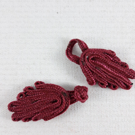 Szamerunek-zapięcie białe i czarne,2009