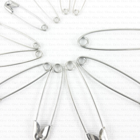 Silver safety pins 12 pcs. 10