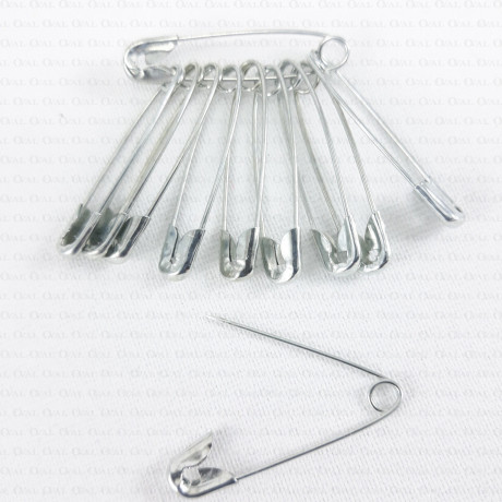 Silver safety pins 12 pcs. Assorted sizes 12
