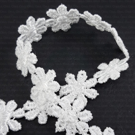 Guipure lace white, black 13mm 1 or 9m no. 2161