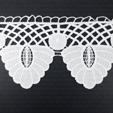 Guipure lace 1 running metre No. 810